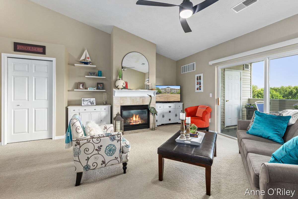 8621 S Jasonville Court SE 162