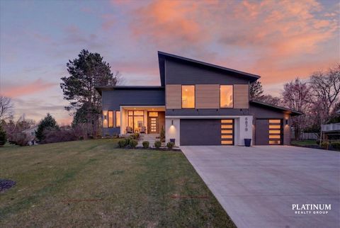 6879 Vista De Oro Drive NE Cannon Township MI 49341