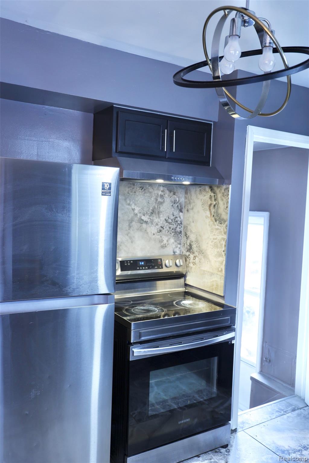 2729 Chicago Boulevard