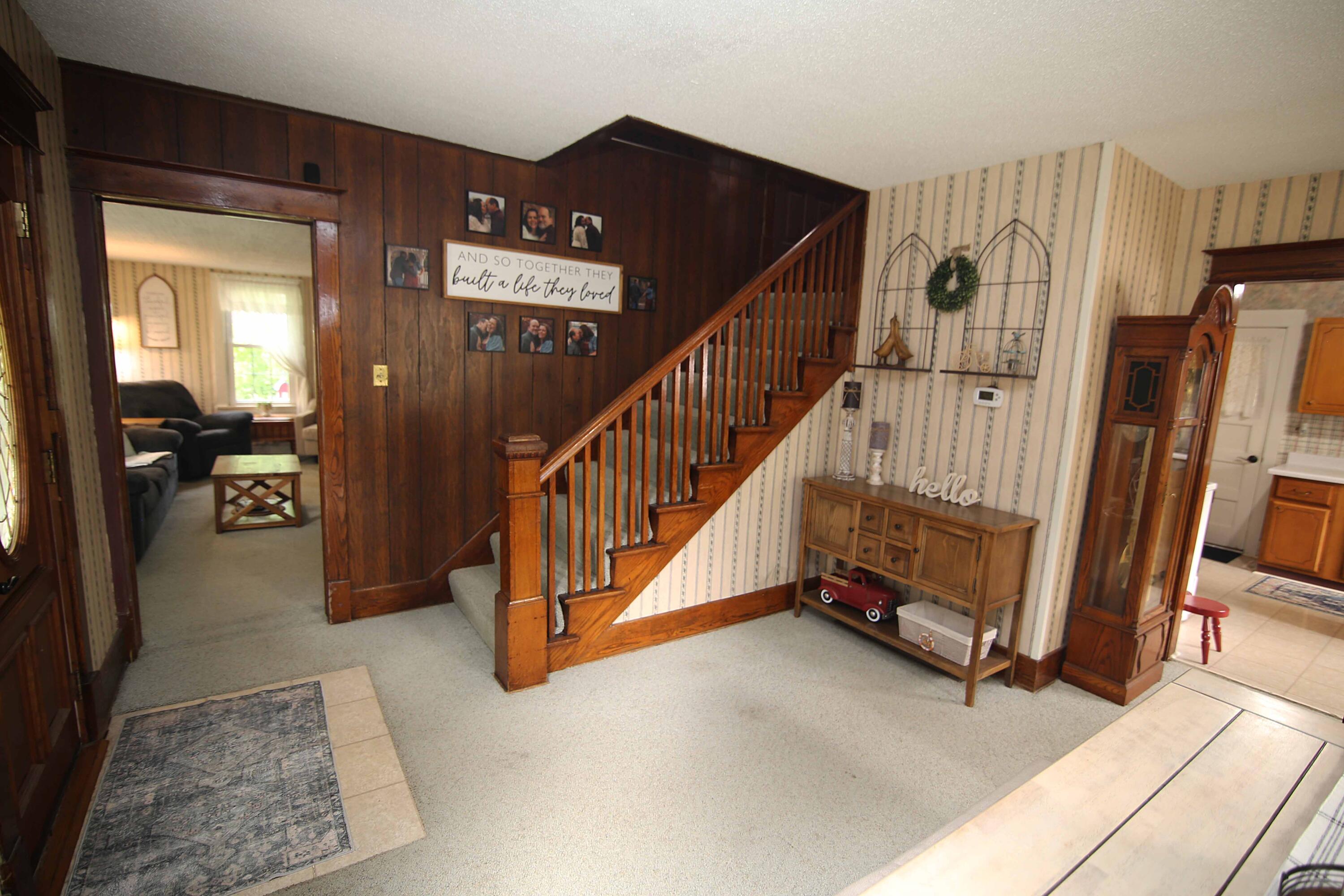 158 W Read Street