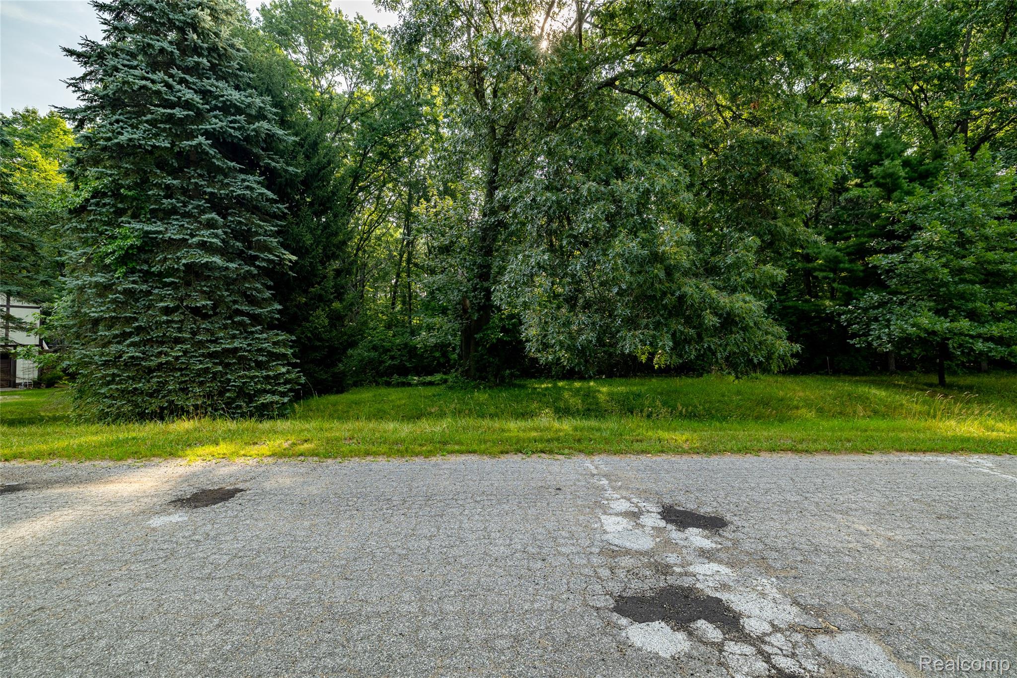 Lot 5 Lombardy Court
