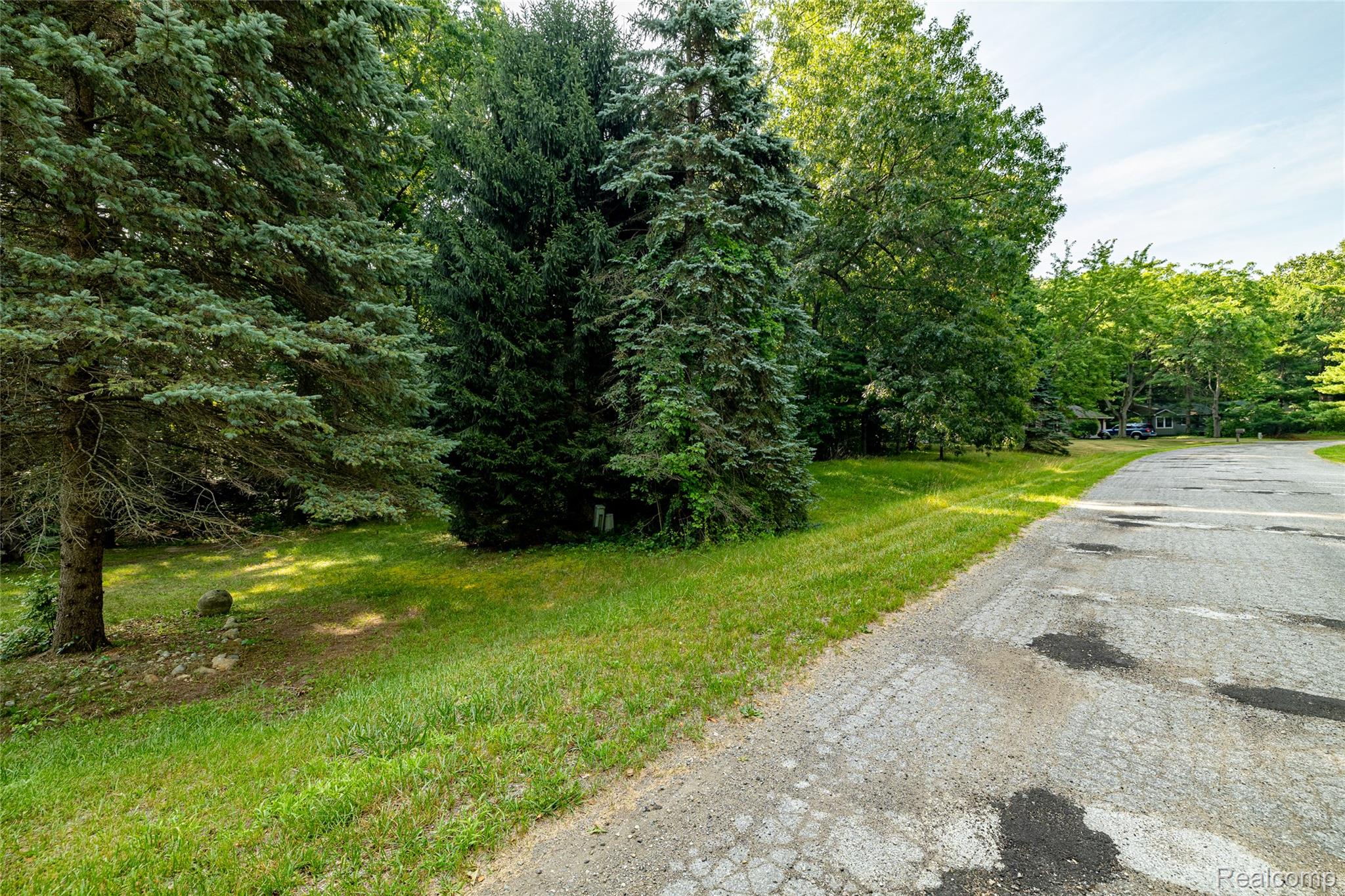 Lot 5 Lombardy Court