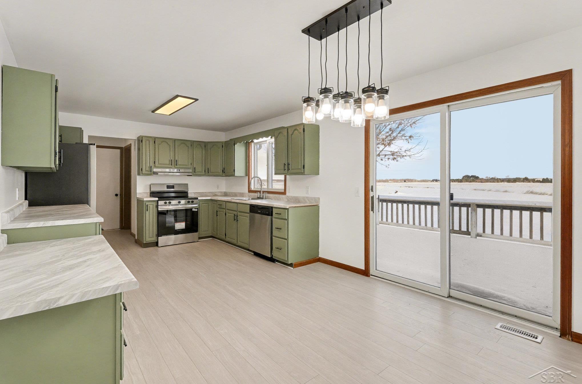 16030 Grabowski Road