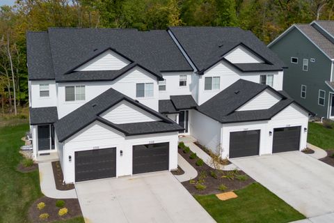 2223 Watertown Way NE Grand Rapids City MI 49505