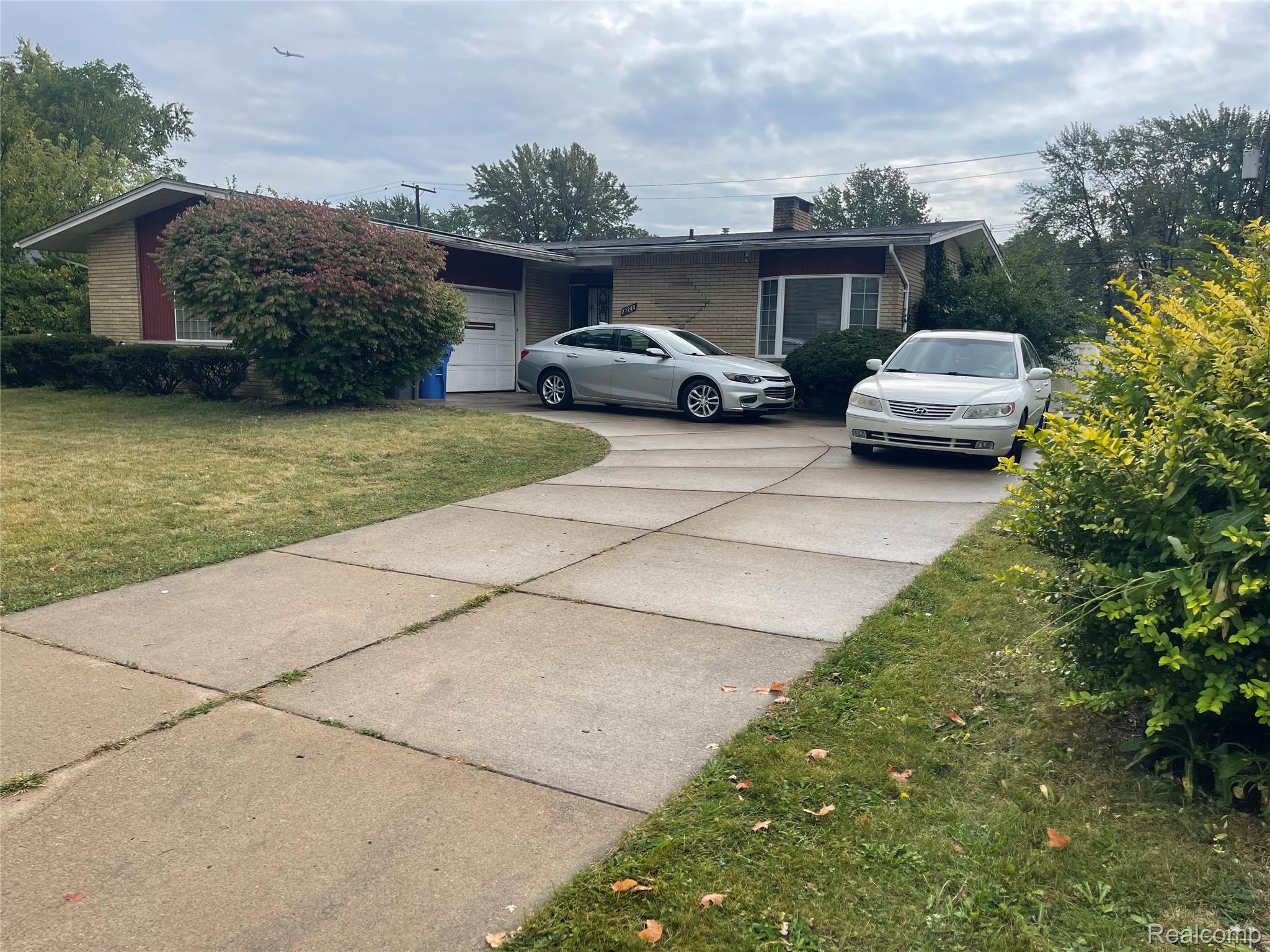 27285 Colgate Street