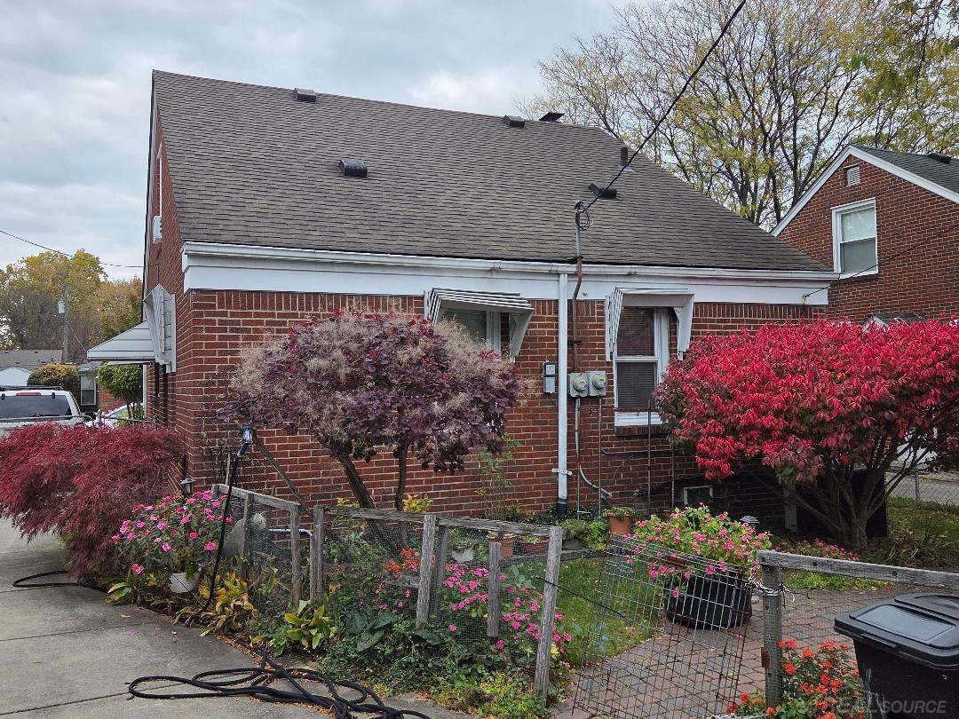 21602 Newcastle Street