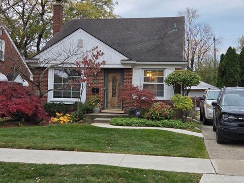 21602 Newcastle Street Harper Woods City MI 42225