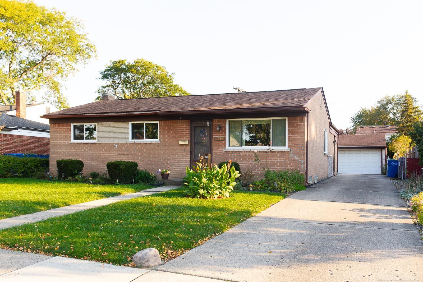 13790 Joyce Drive