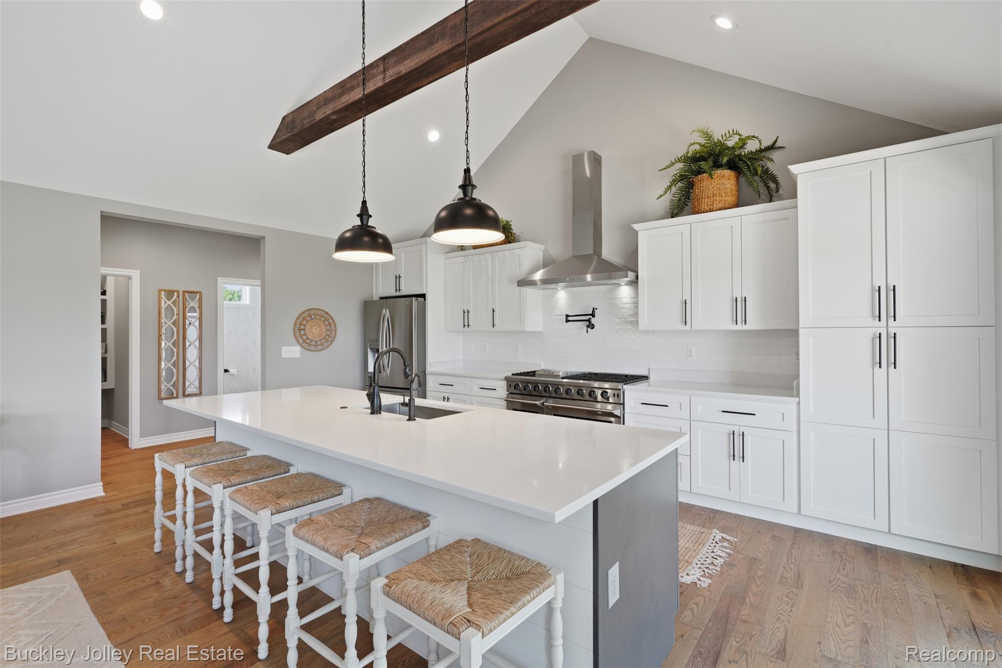 3703 Jesse Drive