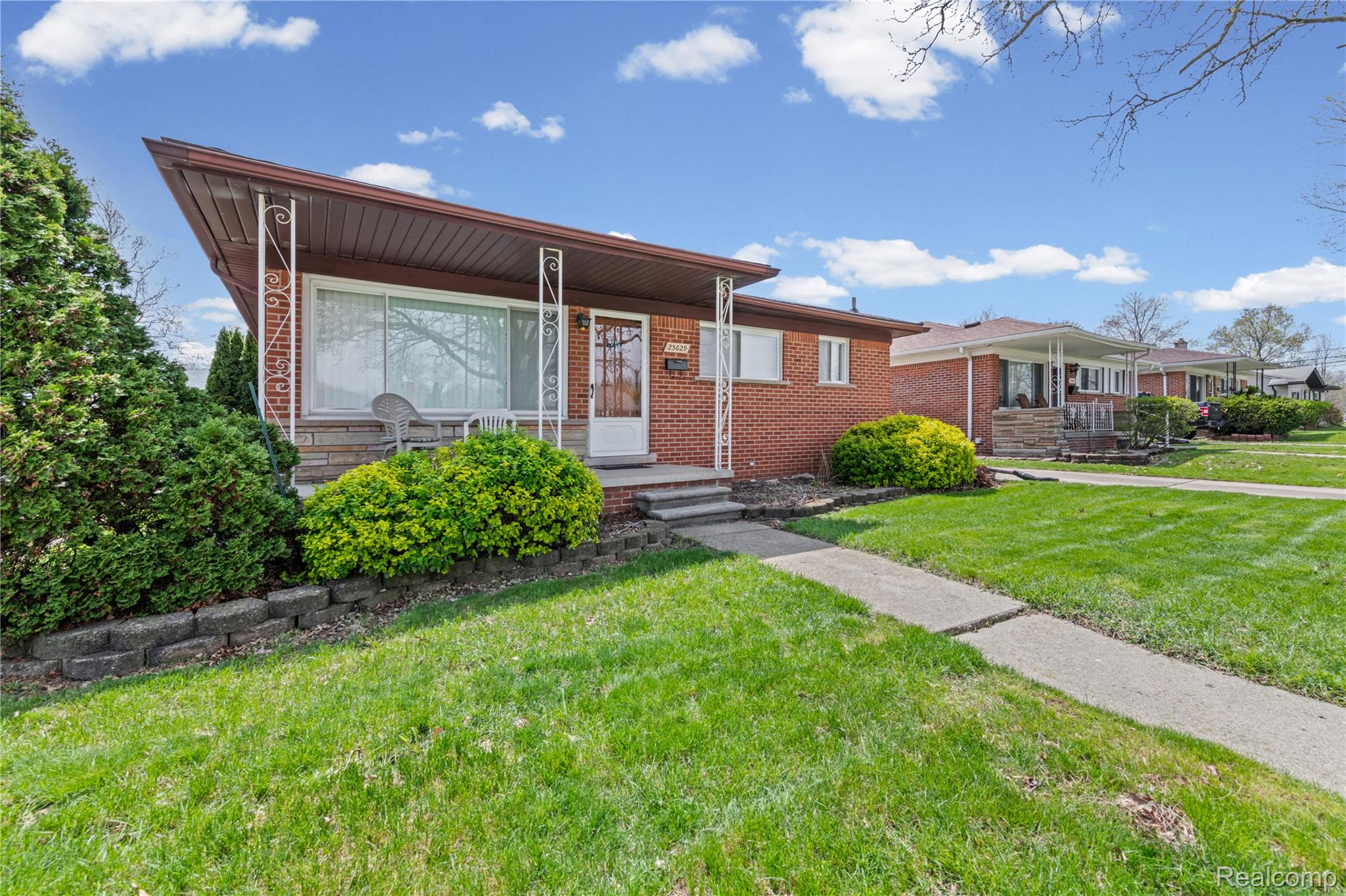 25629 Ridgeway Street