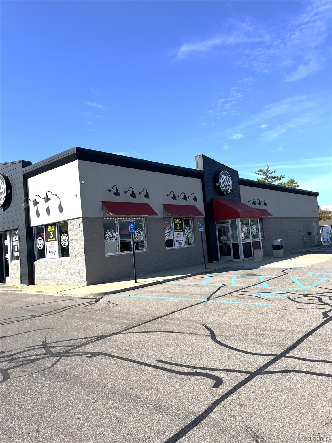 39151 Van Dyke Avenue