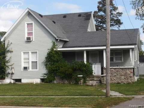 406 W Silver Lake Road