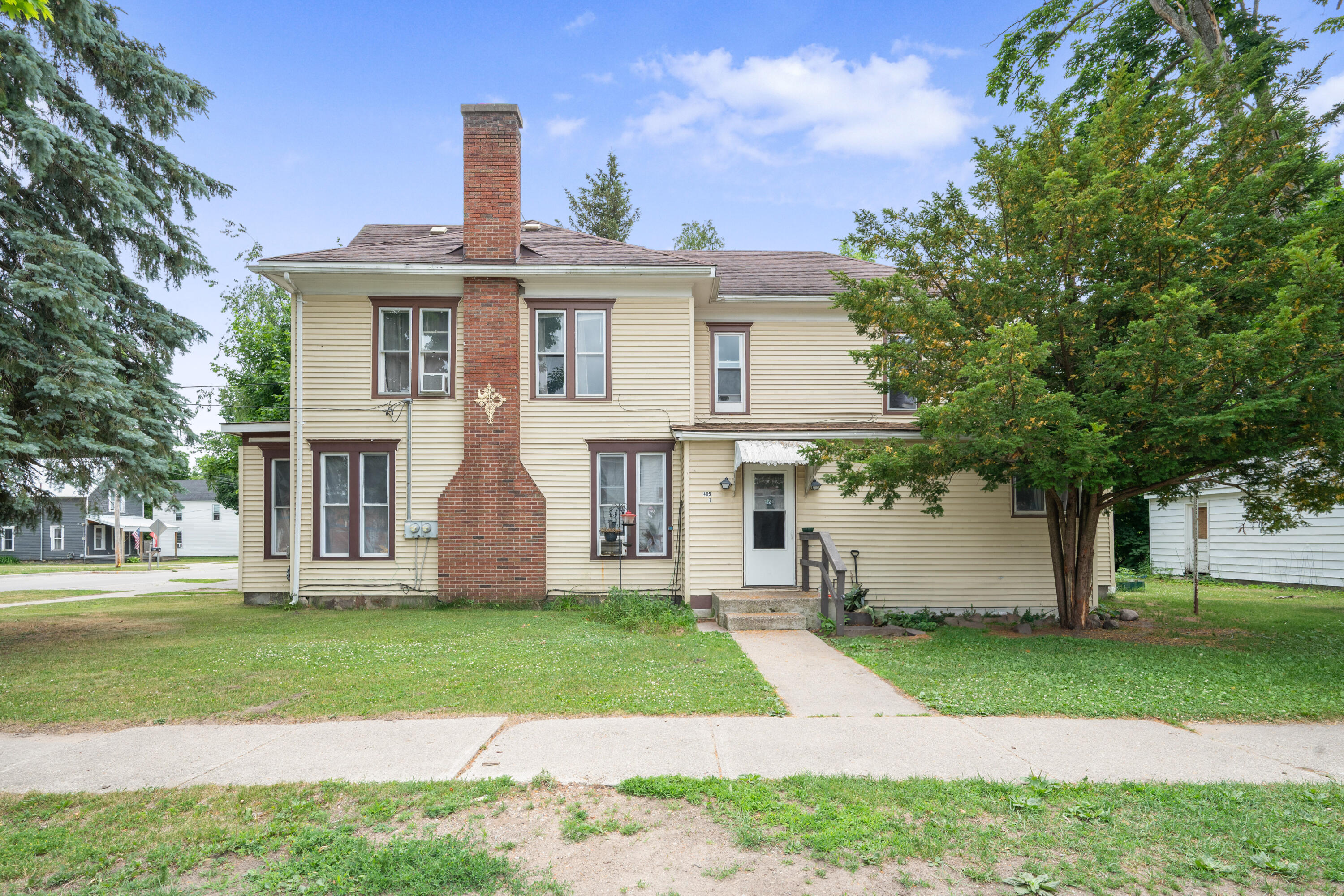 405 5th Street