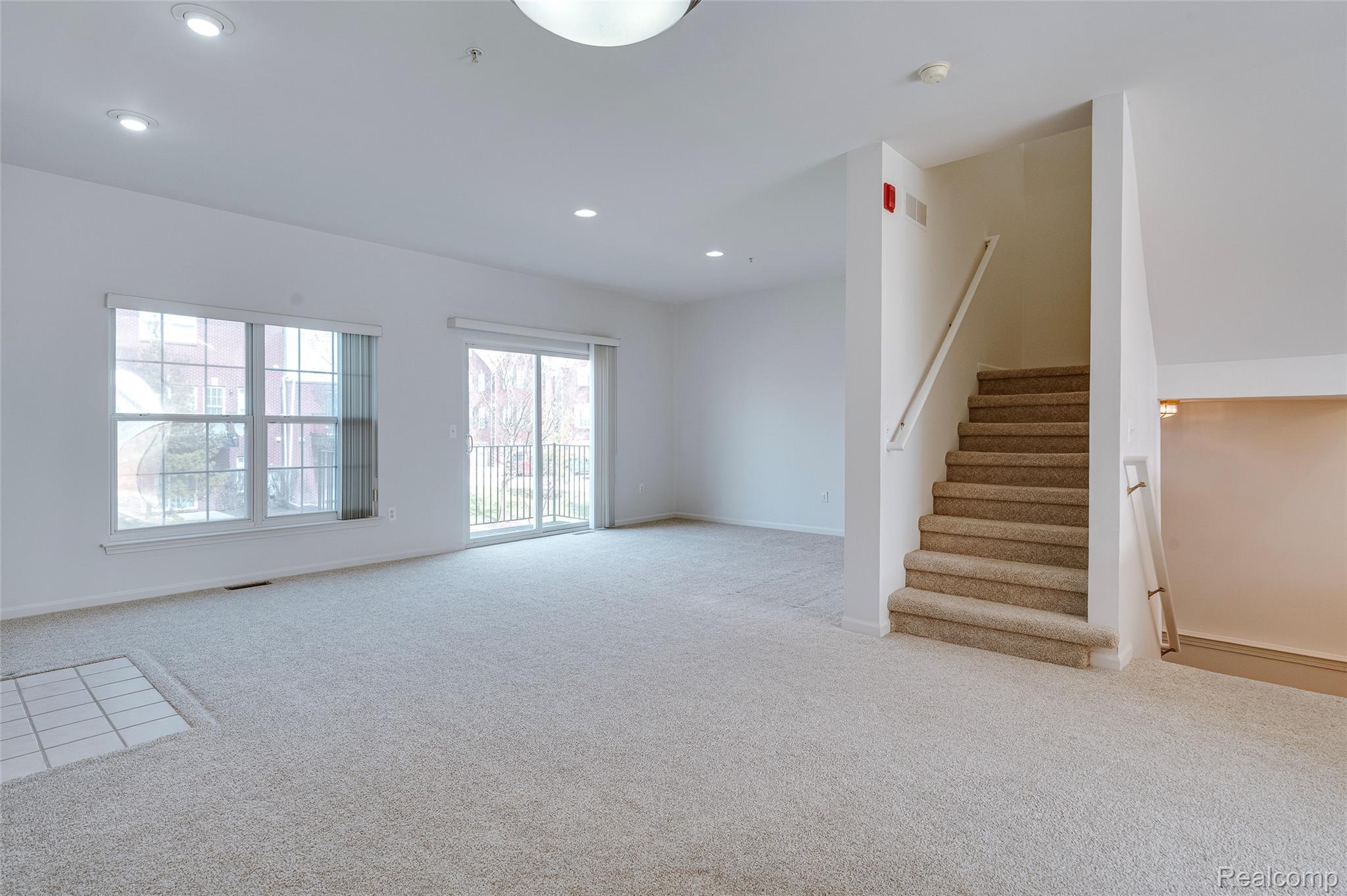 43846 Cherry Grove Court E