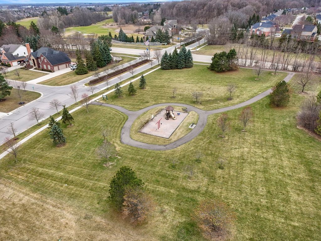 listing image 85