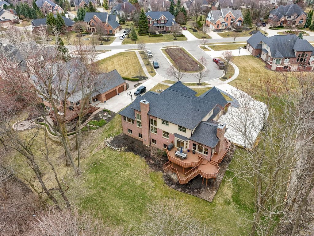 listing image 82