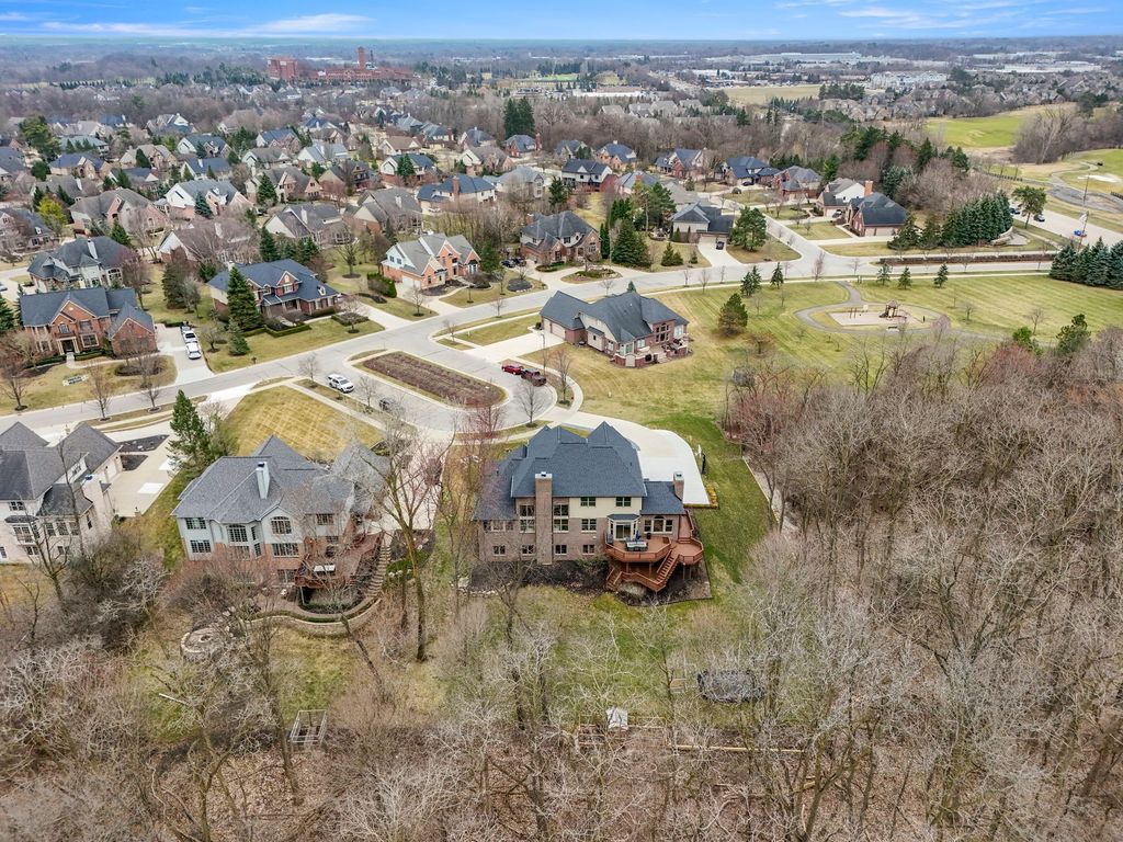 listing image 83