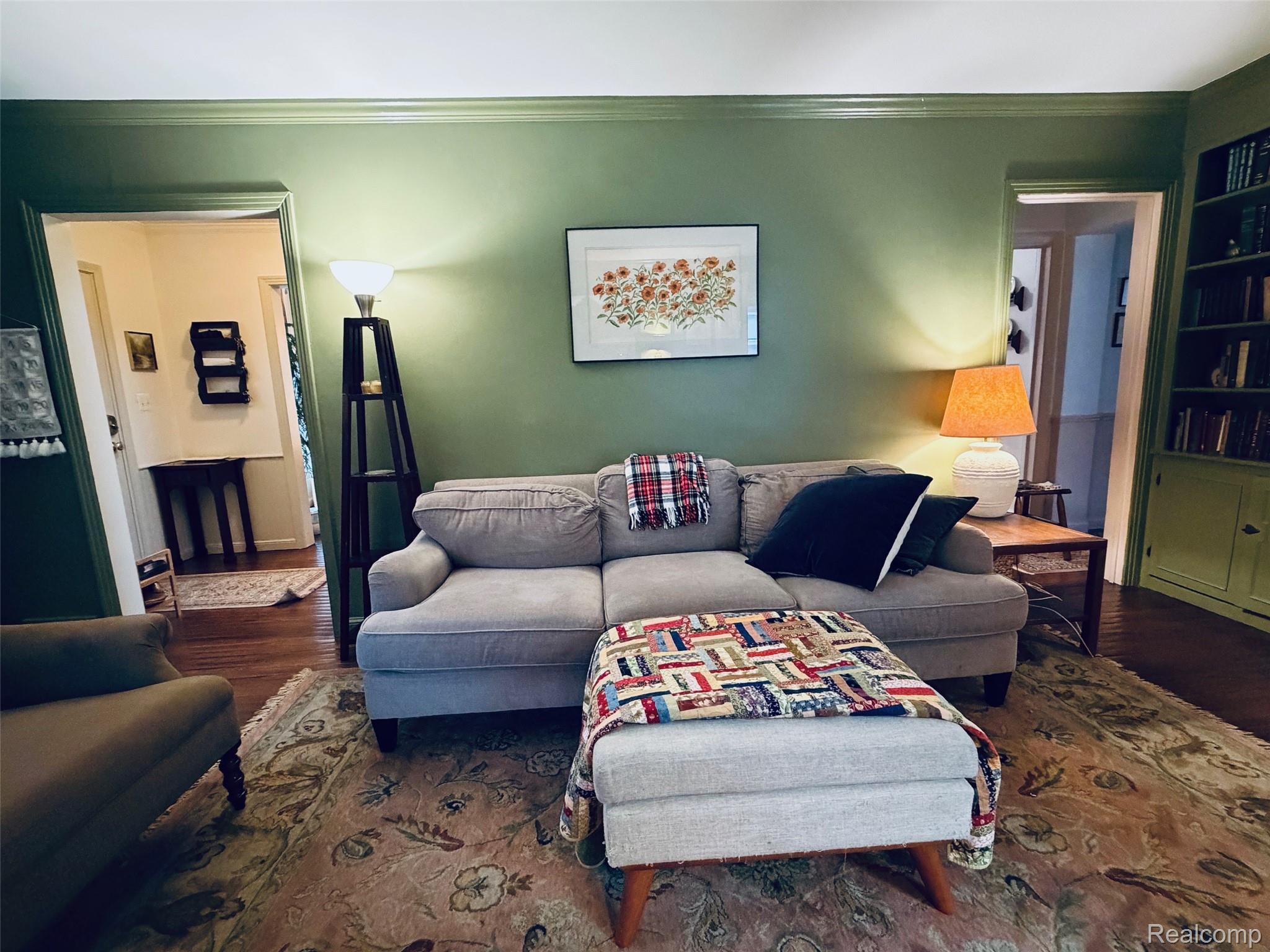 14216 Warwick Street