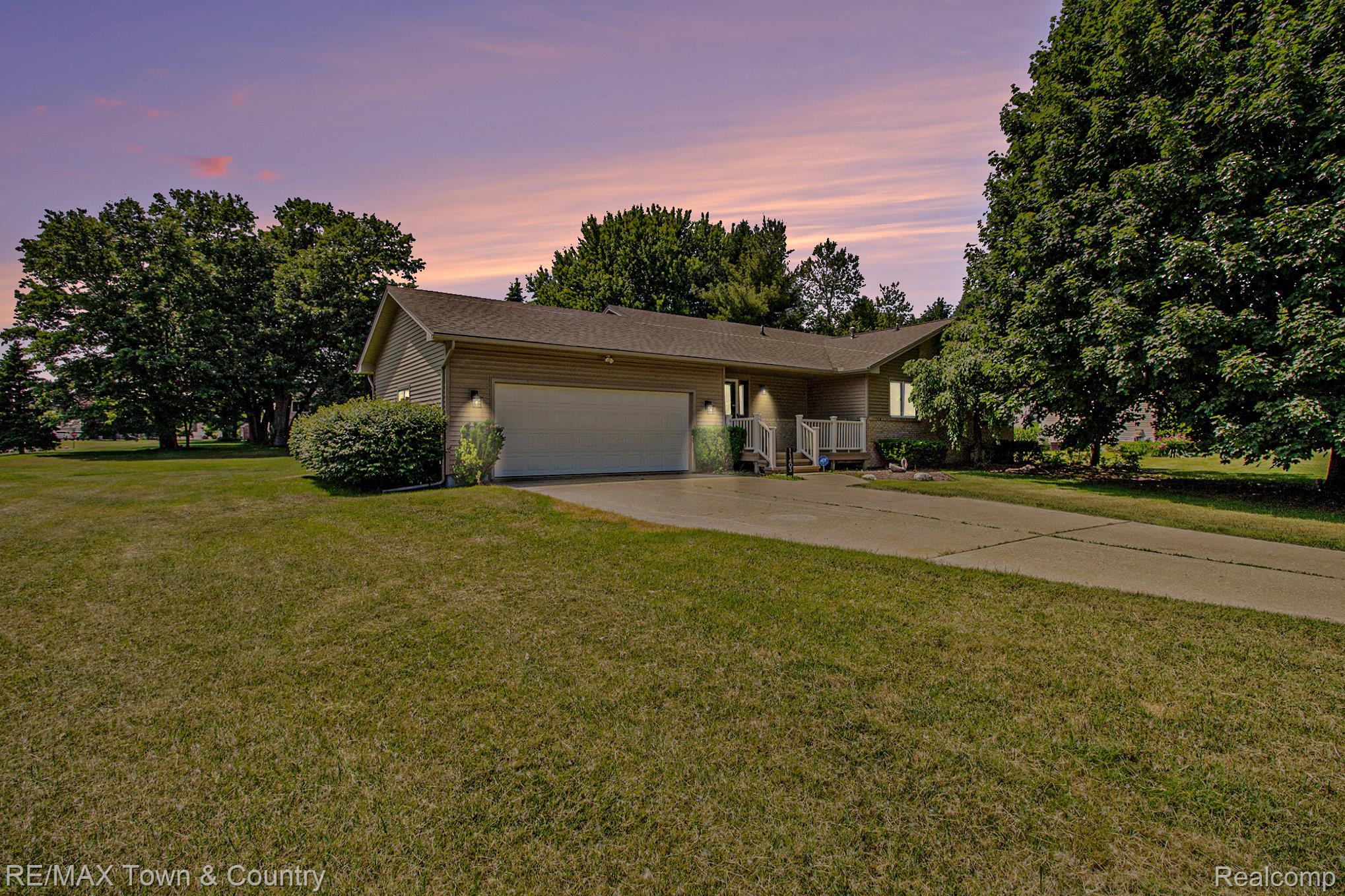 11403 Balfour Drive