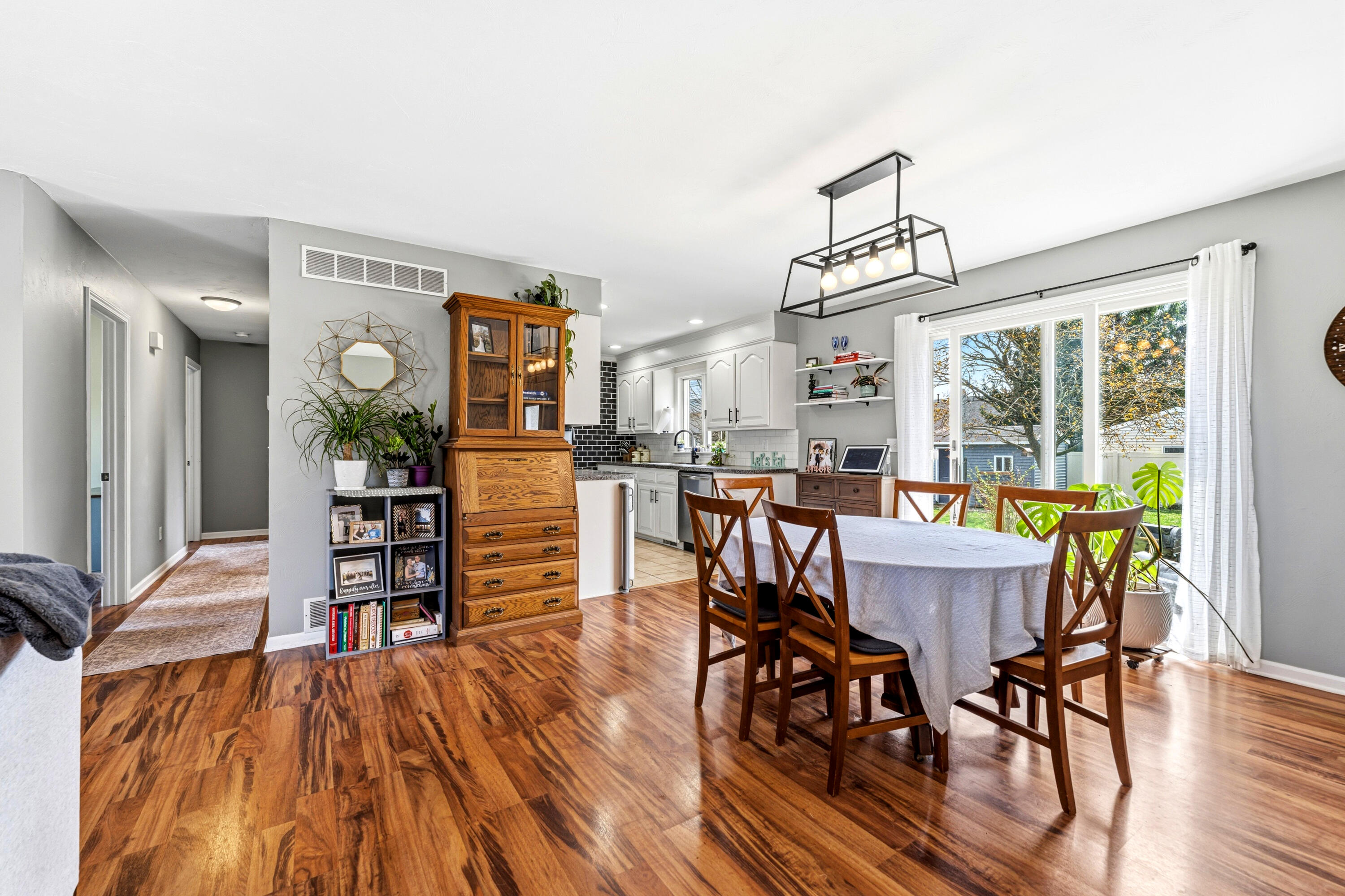 10110 E Riley Street