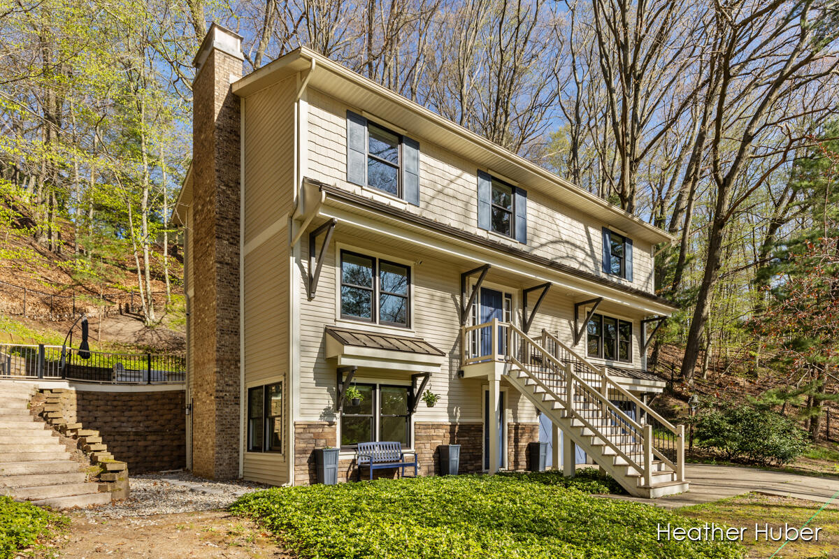 401 Stickney Ridge Road