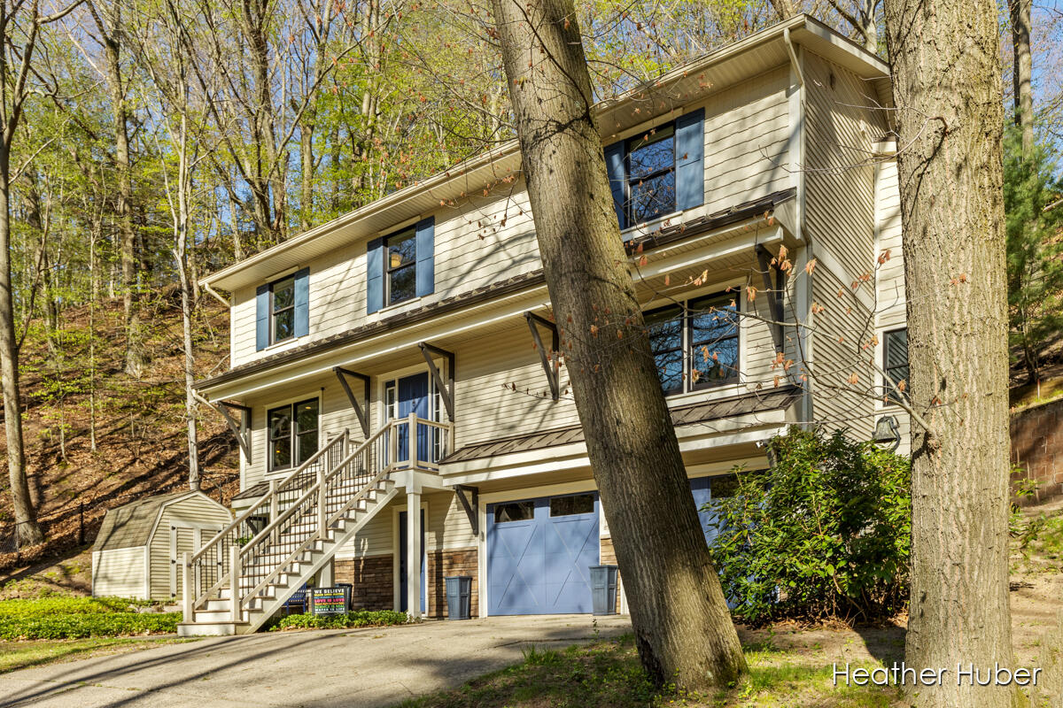 401 Stickney Ridge Road