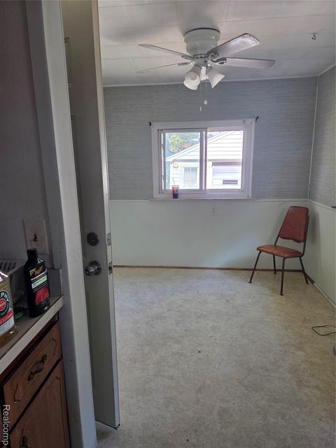 Tiny photo for 2138 Ridgemont Road, Grosse Pointe Woods City, MI 48236 (MLS # 20251042661)