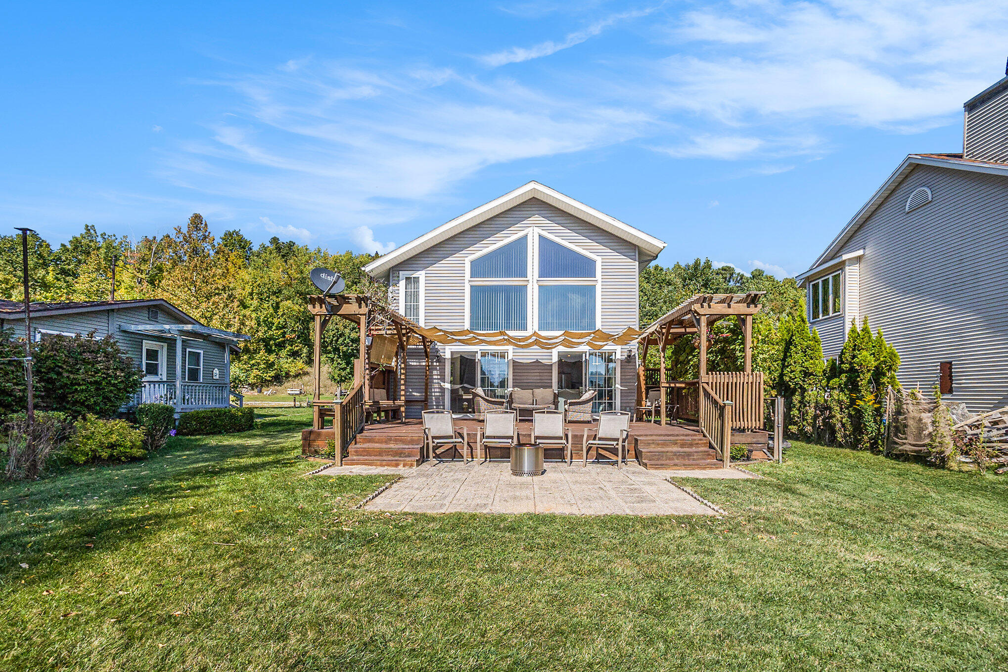 1479 N Cedar Lane Road