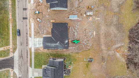 Tiny photo for 410 Canfield Street, Milan City, MI 48160 (MLS # 81026001825)