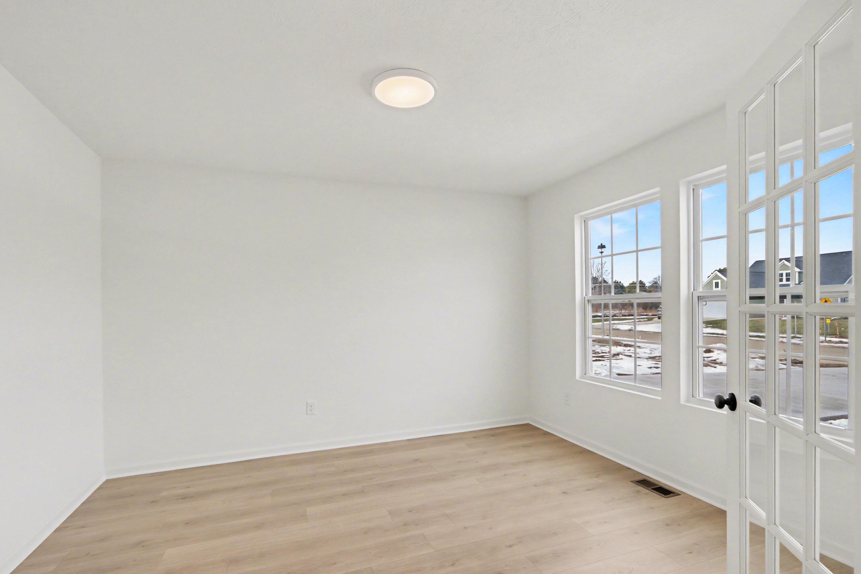 5105 Buxton Trail