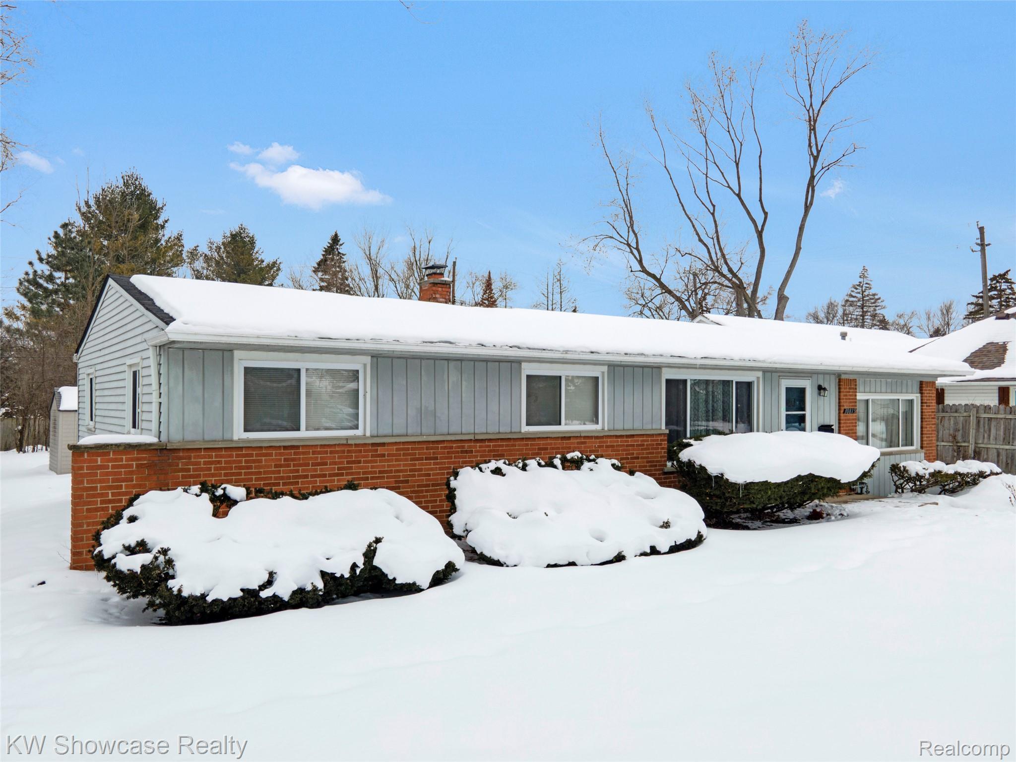 30815 Everett Street