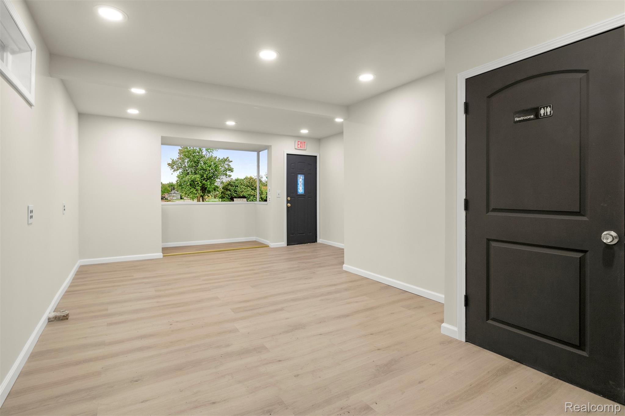 35816 W MICHIGAN Avenue