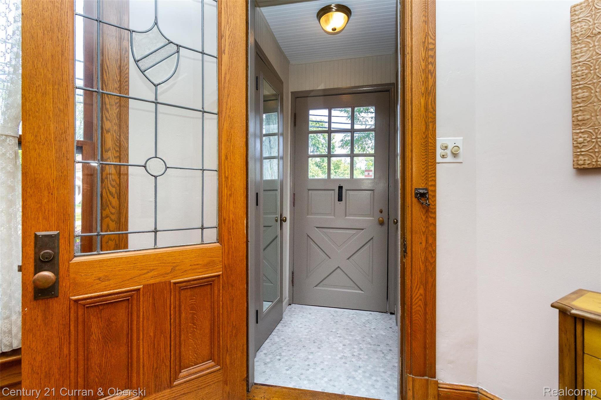 33611 Oakland Street