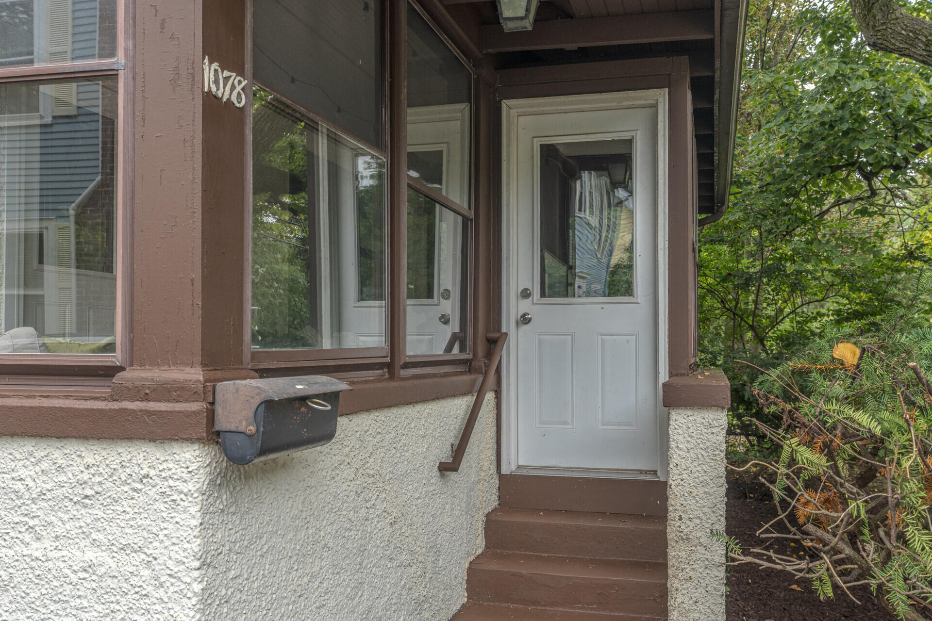 1078 Ferdon Road