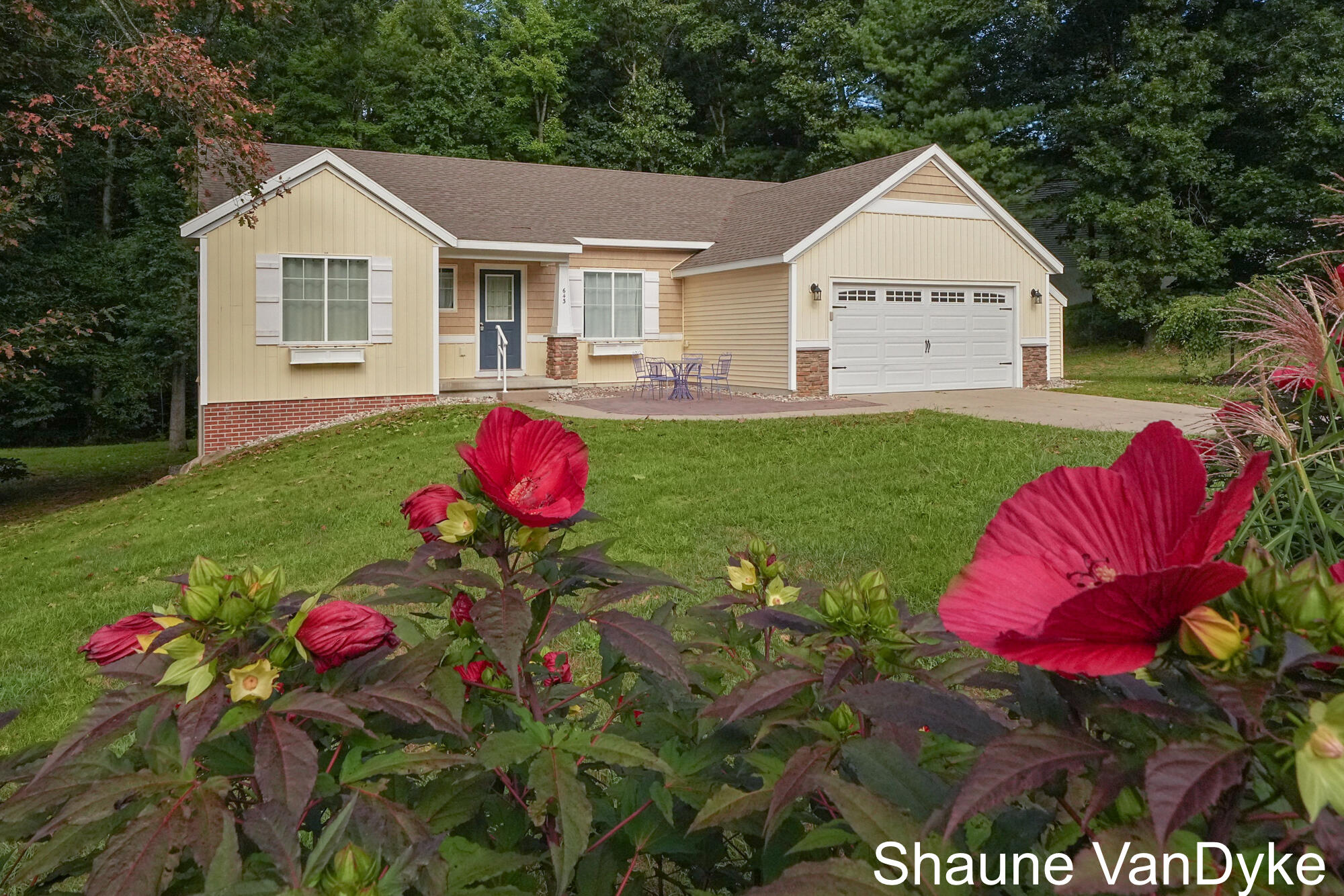 643 N River Hills Drive