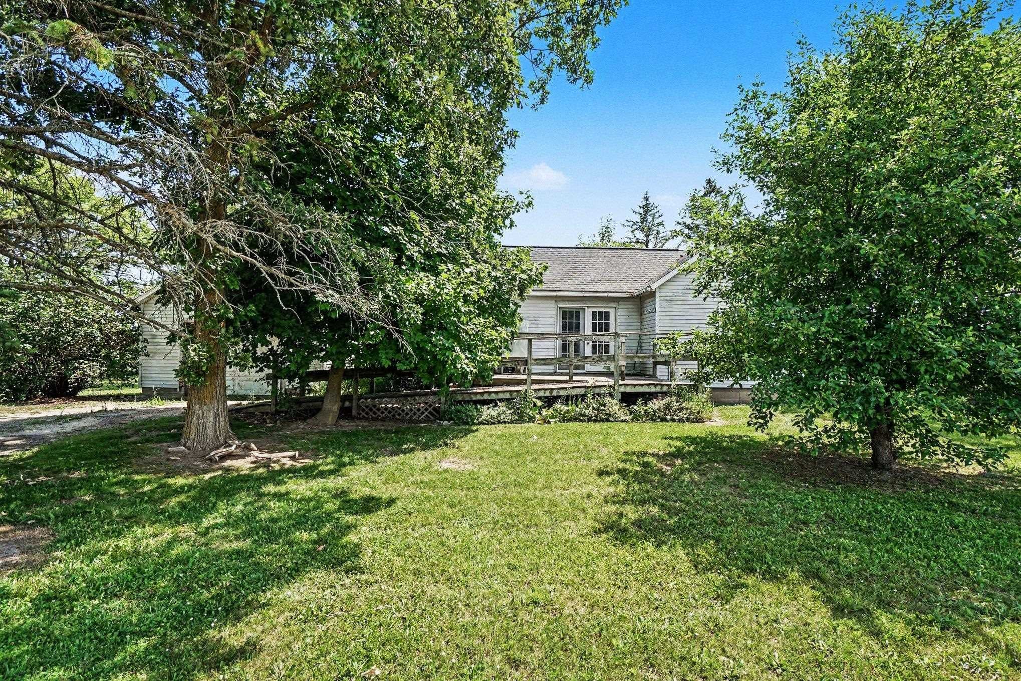 901 W Baseline Road
