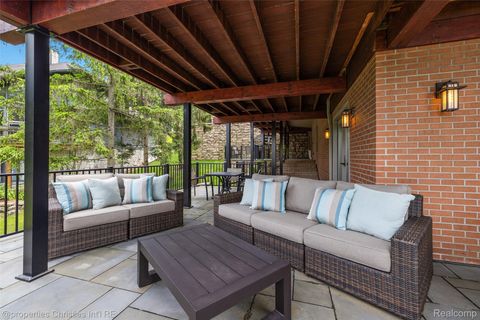 Tiny photo for 1739 Ridge Road, White Lake Charter Township, MI 48383 (MLS # 20251060982)