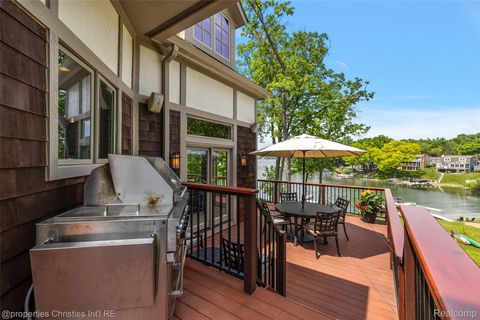 Tiny photo for 1739 Ridge Road, White Lake Charter Township, MI 48383 (MLS # 20251060982)