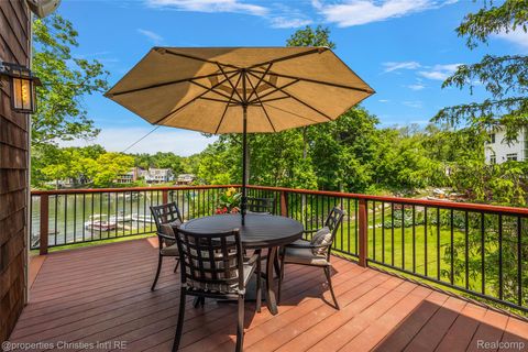 Tiny photo for 1739 Ridge Road, White Lake Charter Township, MI 48383 (MLS # 20251060982)