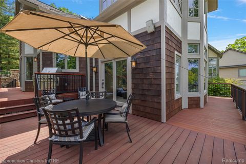 Tiny photo for 1739 Ridge Road, White Lake Charter Township, MI 48383 (MLS # 20251060982)