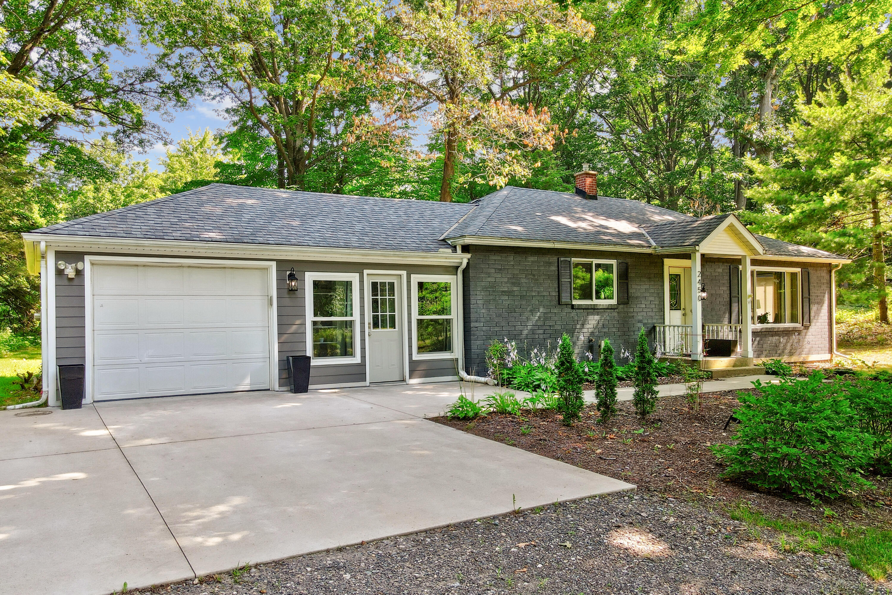 2450 Blue Star Highway