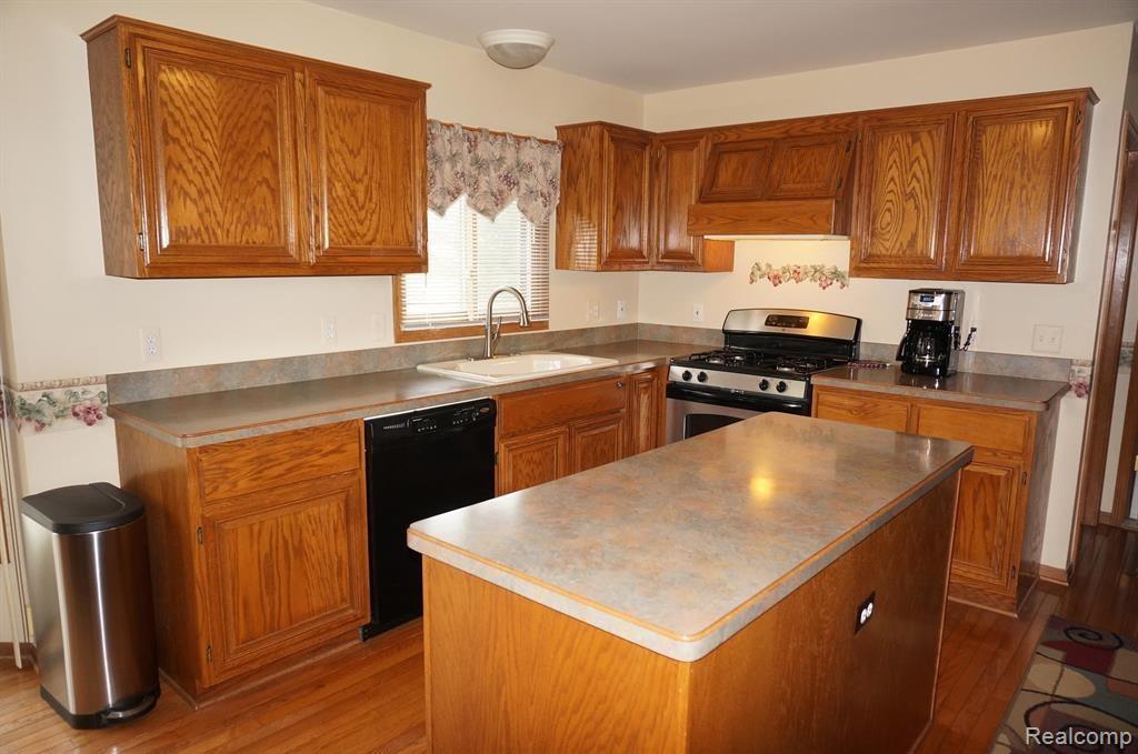 49954 Willowood Drive