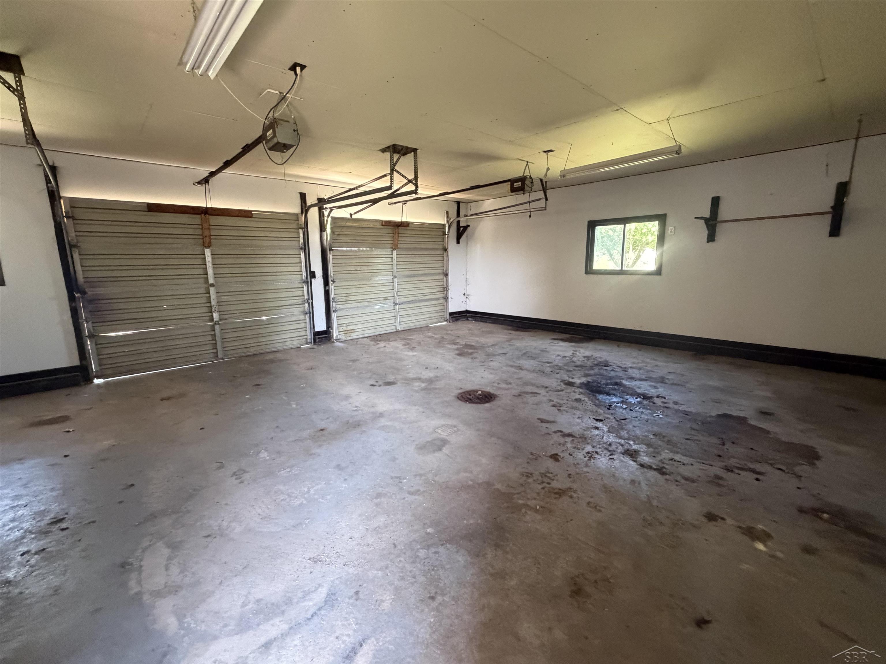9881 Meadow Lane