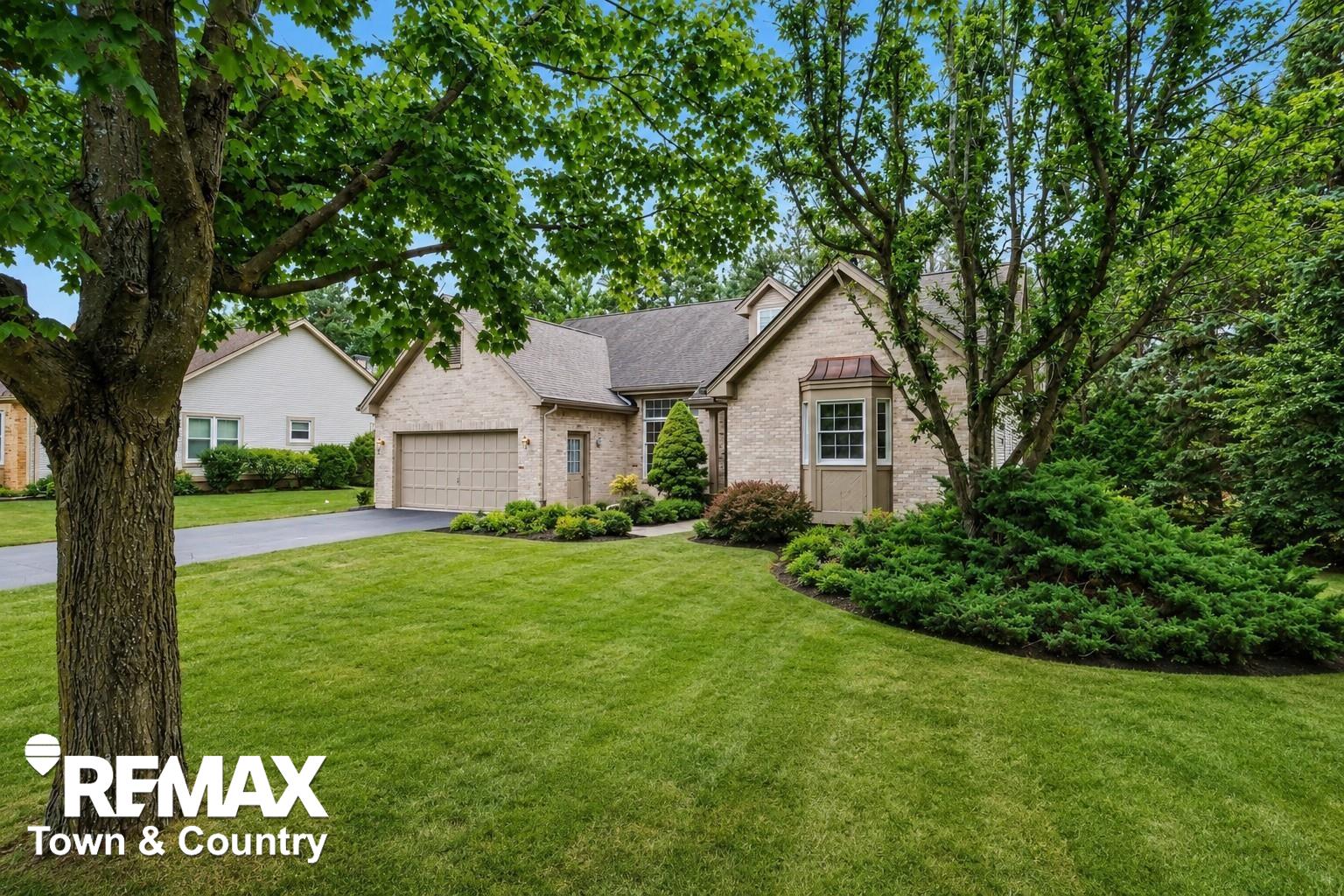 4127 Split Rail Lane