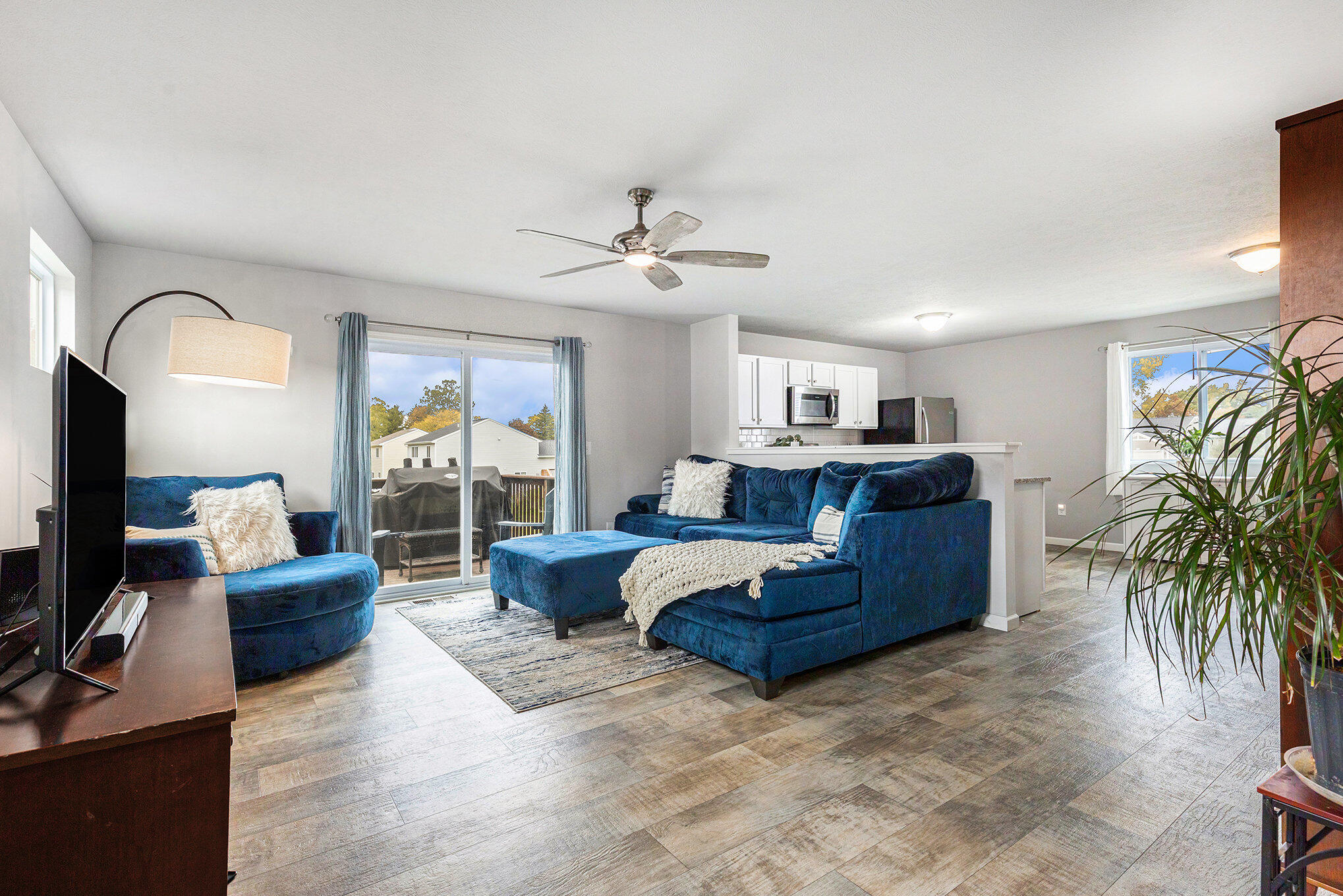 10881 Constant Drive