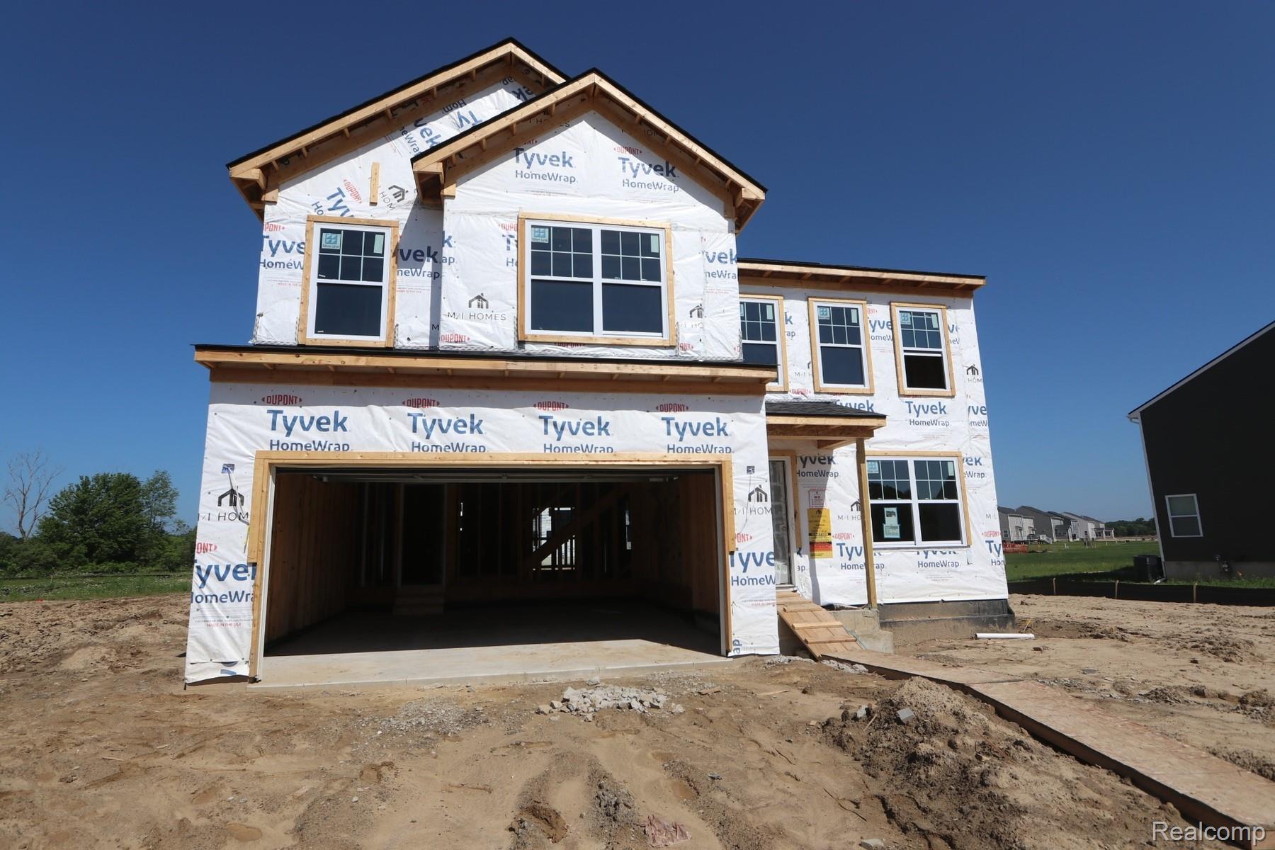 54375 HERON Circle