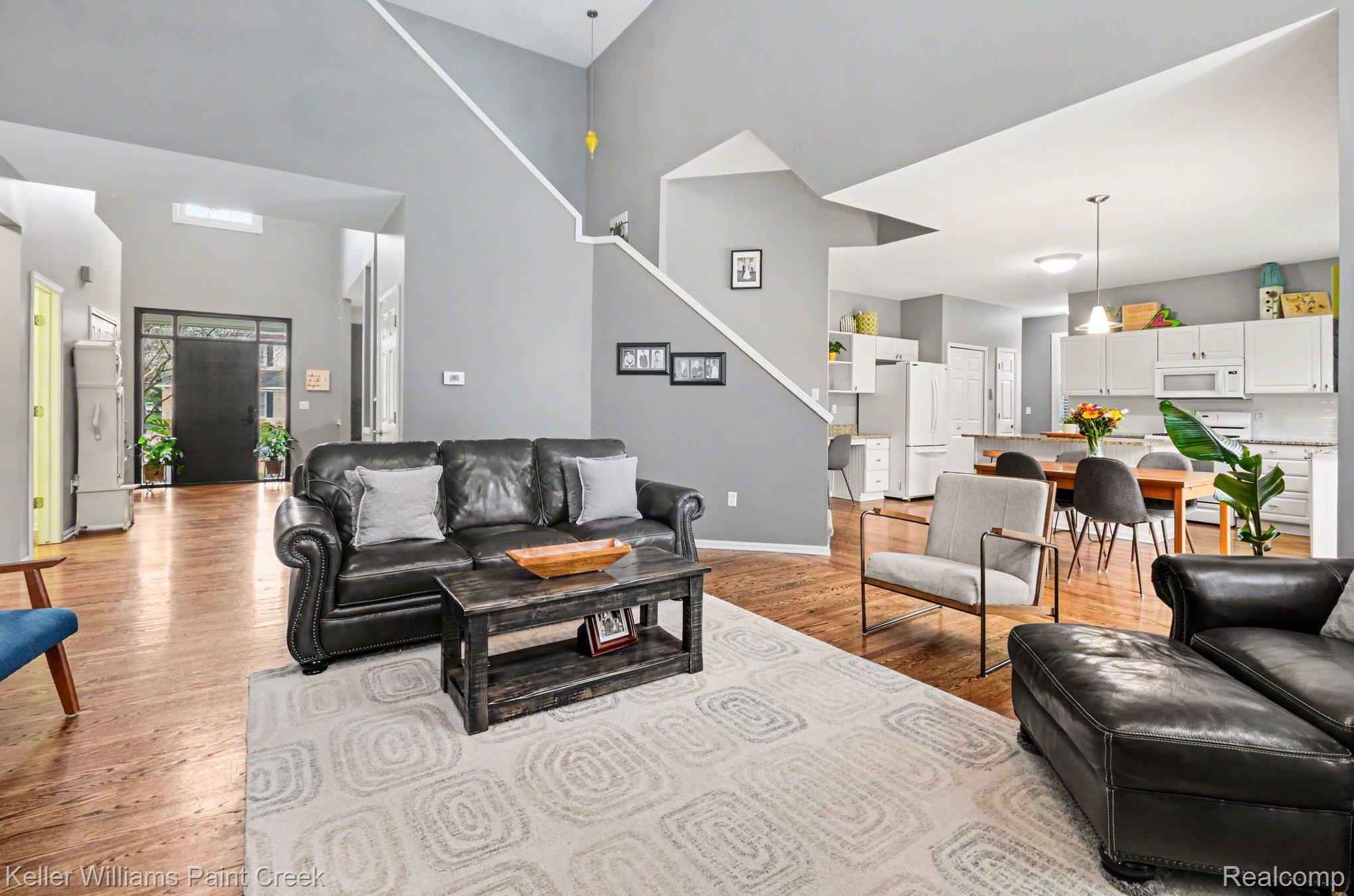 3692 Sunnyside Court