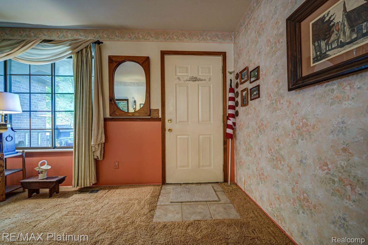 7062 South Fork Drive