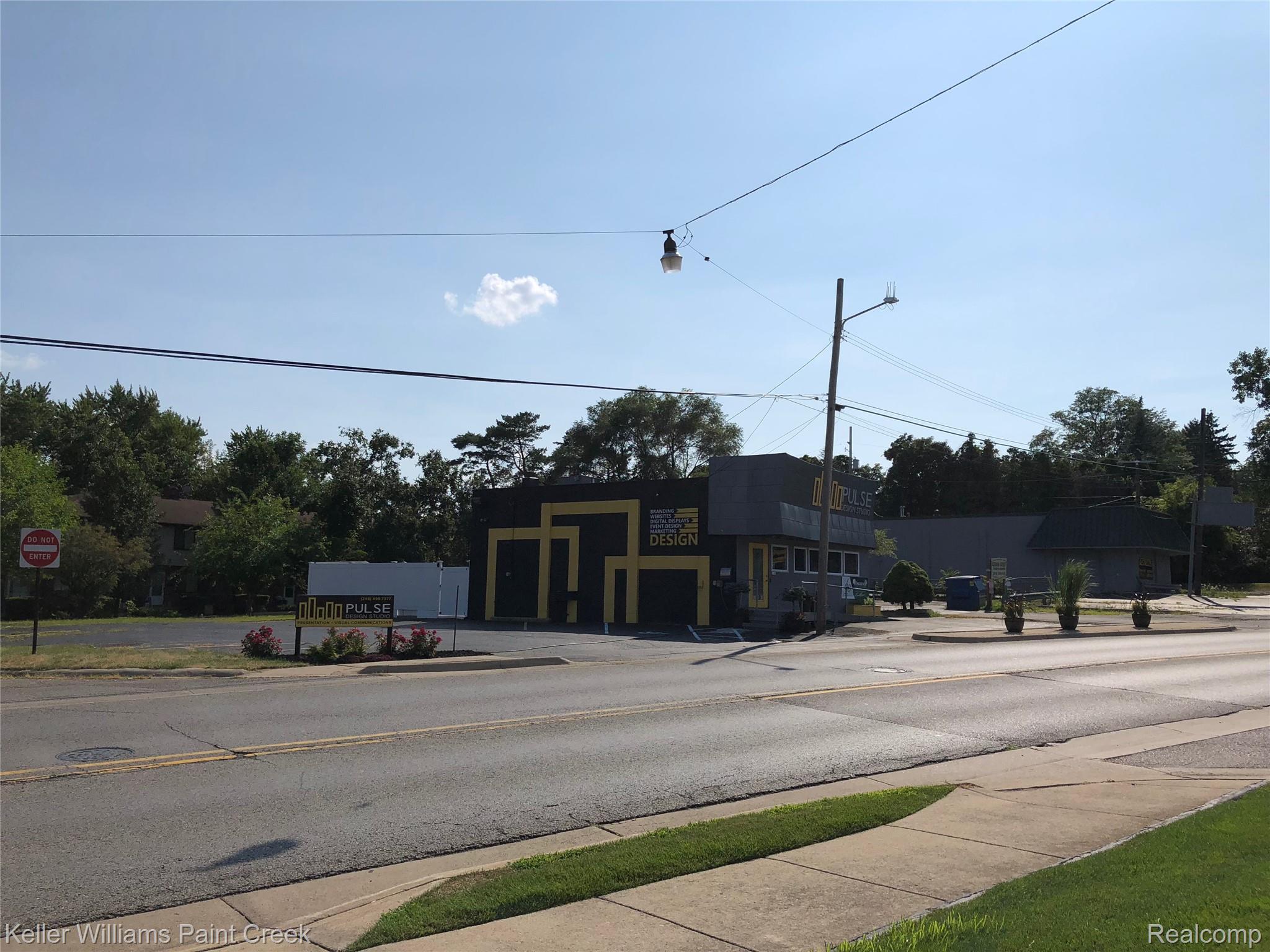 2409 Voorheis Street