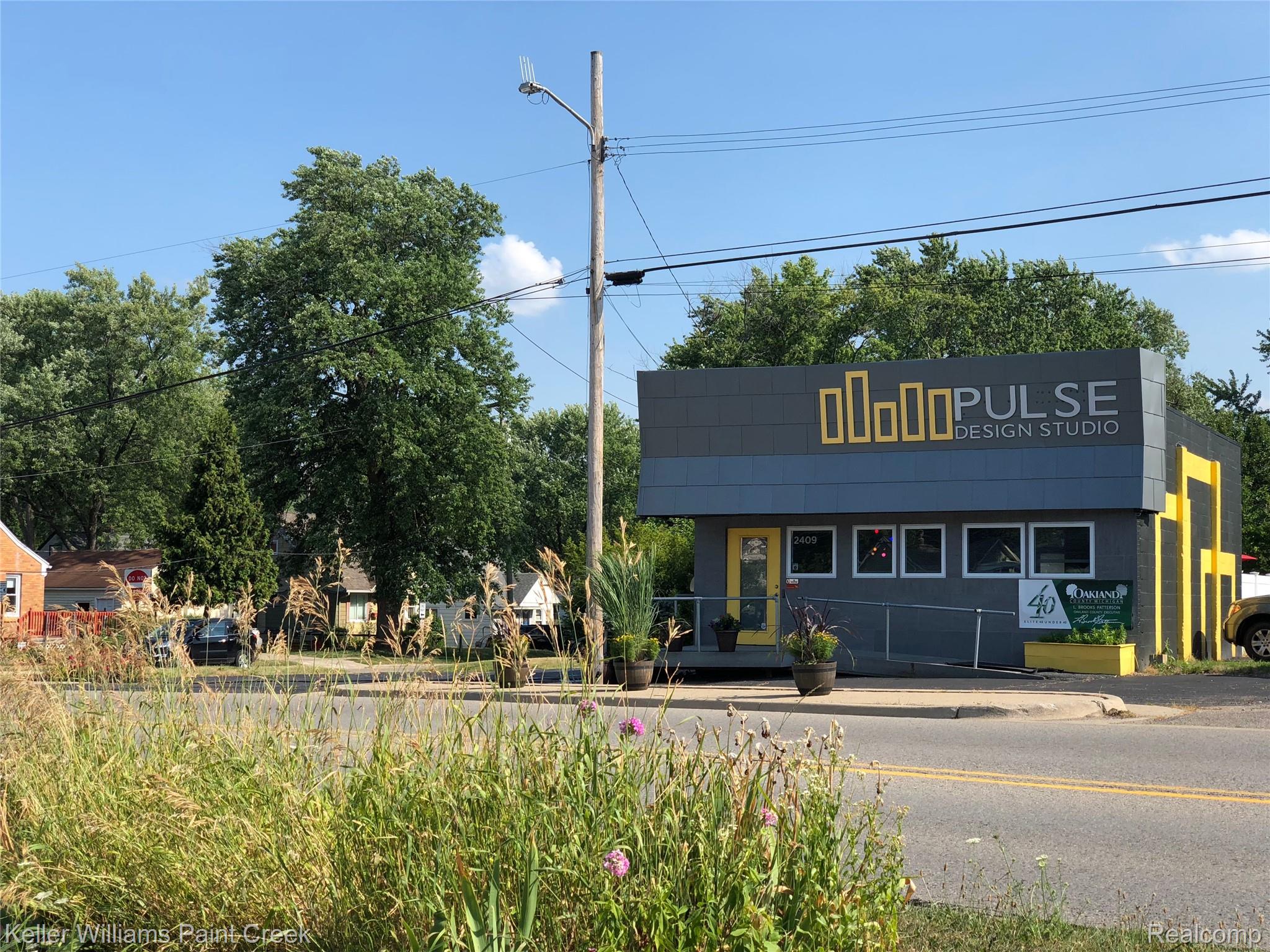 2409 Voorheis Street